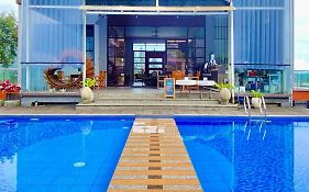 De Pointe Resort & Resto